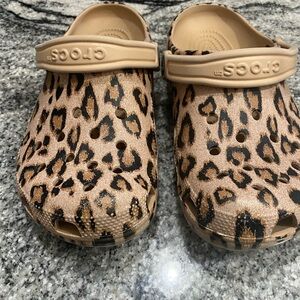 CROCS Women Size 8